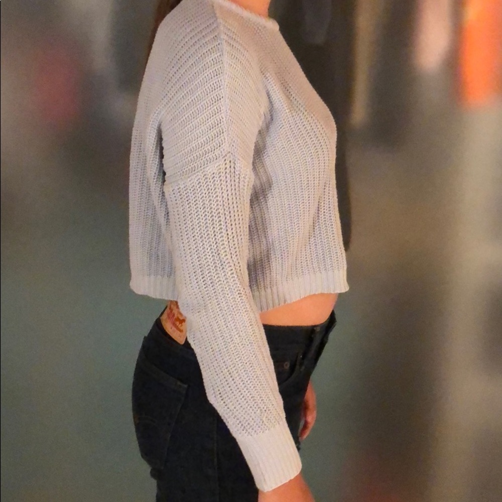 Cropped sweater - Picture 2 of 5